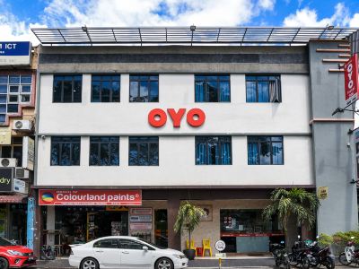 Hotel O Hotel 916