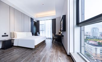 X Hotel Shuguang Atour, Shanghai Wuxu Cruise Terminal