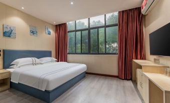 Chenxing Hotel (Third People's Hospital Branch of Yichang Three Gorges Vocational College)