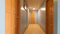 RedDoorz @ Isabelita Hotel Tuguegarao City
