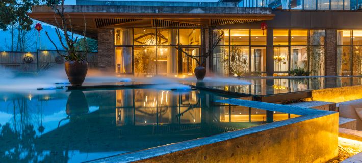 Yunfuli Yunsu·Emeishan Yunshuiju Private Hot Spring B&B โรงแรมในเอ๋อเหม่ยซาน