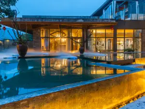 Yunfuli Yunsu·Emeishan Yunshuiju Private Hot Spring B&B