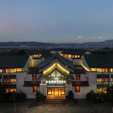 Dali Luchun Garden Hotel