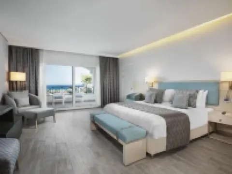 Cleopatra Sidi Heneish Hotels in Qism Moursy Matrouh