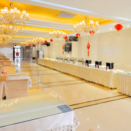 Yijiang Hotel
