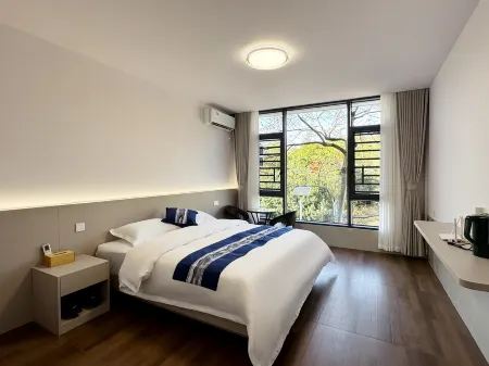 Guilin Jingjiang Homestay (Lijiang Zhujiang Wharf Passenger Port) Отели рядом с достопримечательностью «Crown Cave»