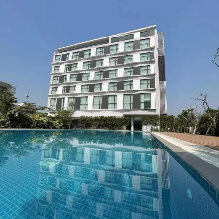 Swallow Hotel
