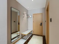 Yayue Hotel (Yingjiang Yinghu Park) Hotels in Yingjiang