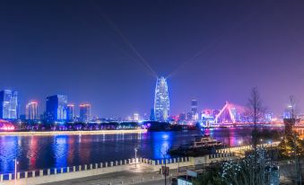 HanTing Hotel (Ningbo Jiangbei Waitan)