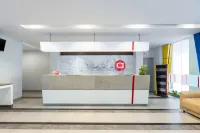 Amaris Hotel Malioboro - Jogja