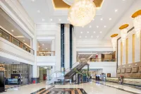 Luoyang Friendship Hotel (Peony Square Metro Station)