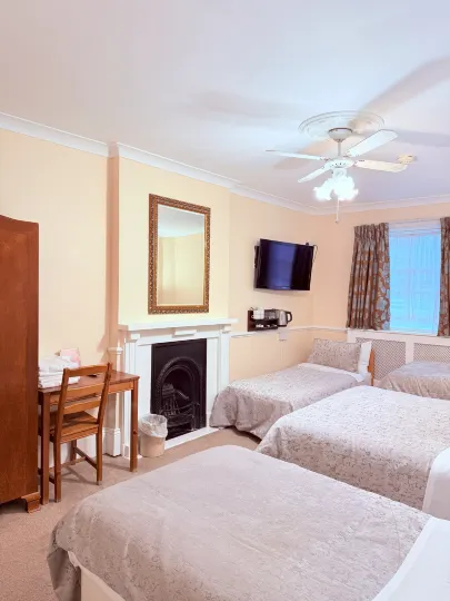 Europa House Hotel, London Paddington