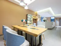 如家飯店·neo（西安萬象城電視塔地鐵站店） 电视塔附近的飯店