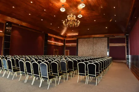 Alta d' Tagaytay Hotel Отели в г. Тагайтай