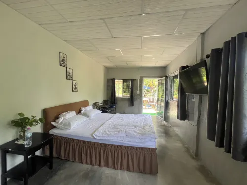 Chonnapha Homestay Hotels in Kapong