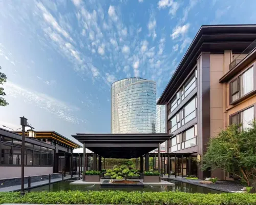 Jingguan Yasu Hotel (Wuhan Optics Valley Plaza) Hotels near Optics Valley
