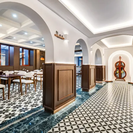 ManZhouli zhongsu Jiuhao Hotel