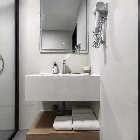Homeinn Pebble Hotel (Dalian North Station South Square) Отели рядом с достопримечательностью «Железнодорожный вокзал Далянь-Северный»