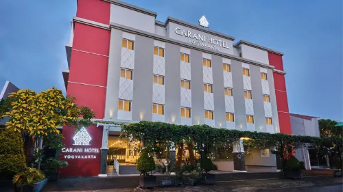 Carani Hotel Yogyakarta - غرفة مطلة على الجبل