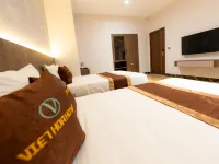 catba new city hotel Hotels near Cat Ba Beach