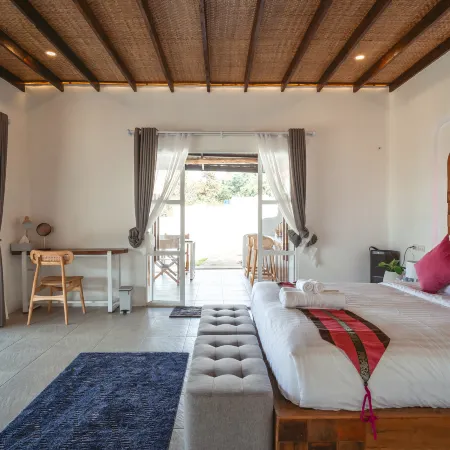Elephant pool villa maetang chiangmai