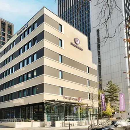 Premier Inn Frankfurt Westend Отели рядом с достопримечательностью «Галлусфиртель»