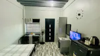 Amplayo Apartelle Studio Type Unit