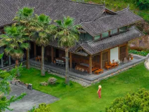 Blue Moon House Homestay