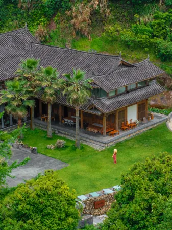 Blue Moon House Homestay