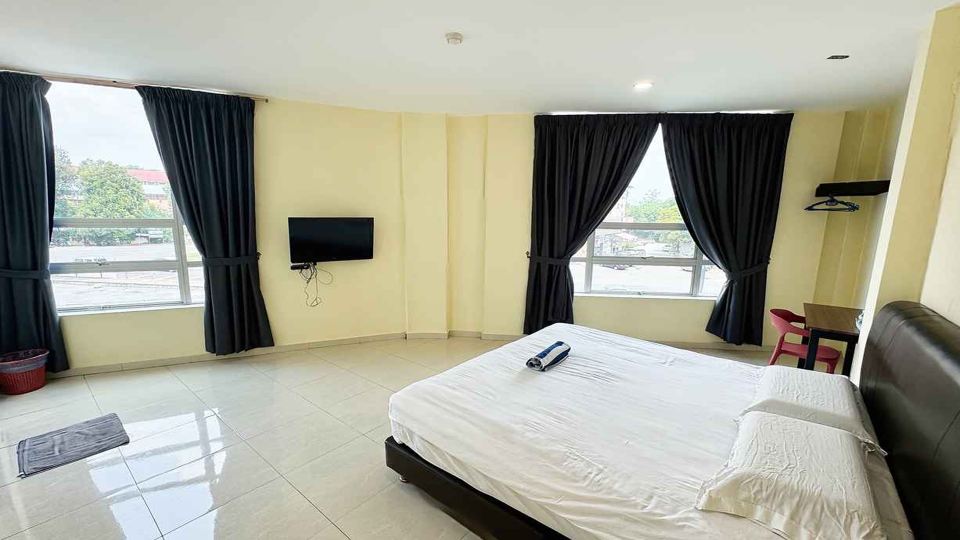 Furich Hotel Enterprise