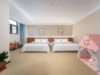 Left Bank Hotel (Qihe County Oulebao Marine Polar World) Hotels in Qihe County