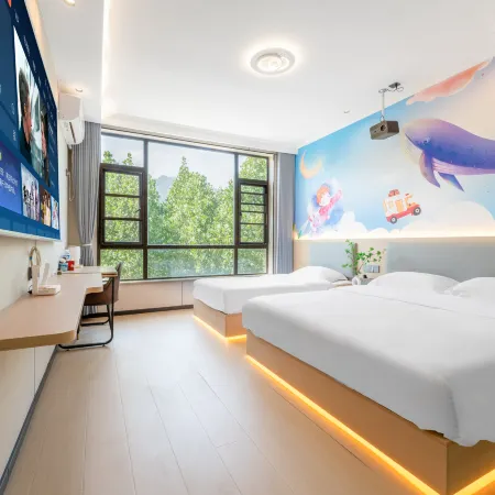 Heji Hotel (Luanchuan Laojunshan)