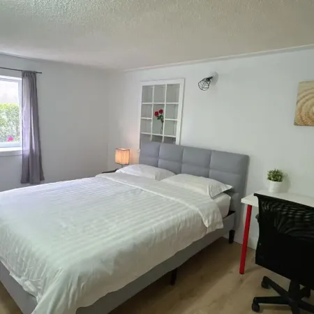 Vancouver Burnaby Villa  36