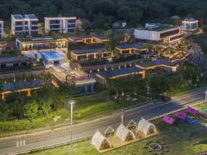 願景·詩集嶺野奢狩獵飯店