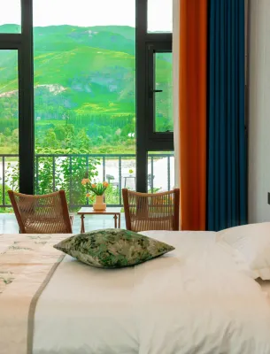 Yinxuan Homestay Farmyard Hotels in Xinyuan