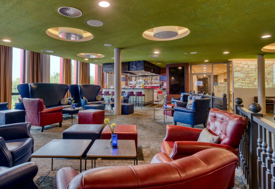 슈투트가르트 네카르파크 지역의 야경