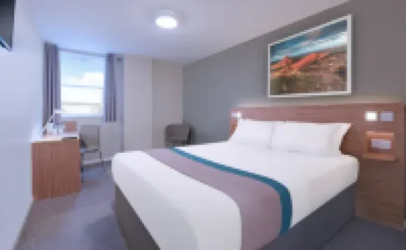 Travelodge London Central Elephant and Castle Hotels near Vincent Square Westminster