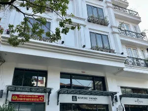 Bespoke Trendy Hotel Hanoi