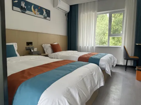 楓瀾居客棧（敦煌夜市店）