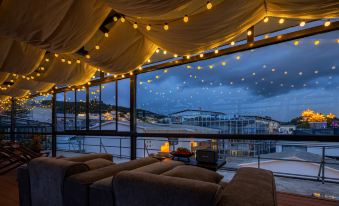 Starry Sea Poetic Retreat  .  Smart AV& Oxygen-Enriched Landscape View Inn