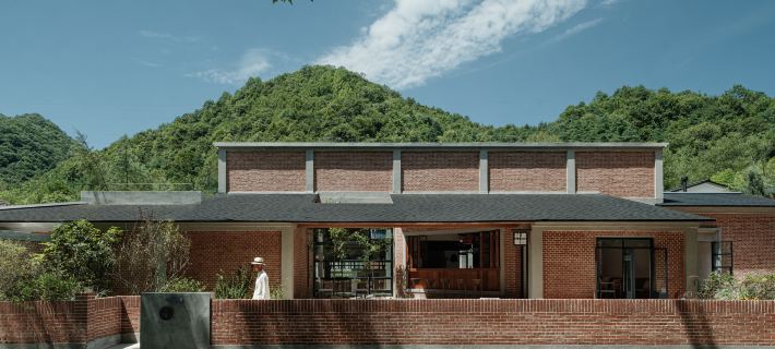 VOLVER RESORT Hotels in Liuba