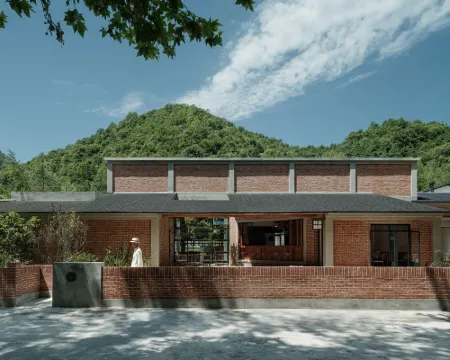 VOLVER RESORT 留壩のホテル