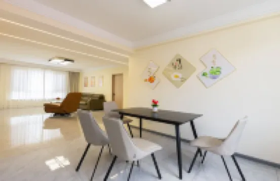 Summer Homestay (Changbai Mountain Edelweiss Deer Taming Garden Branch)