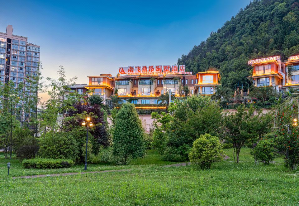hotel overview picture
