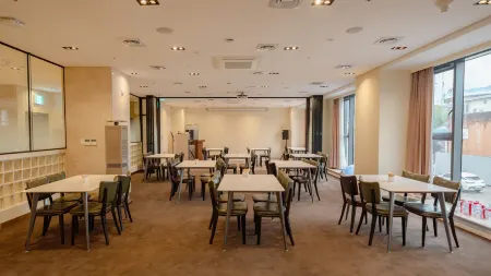 Gwangju H1 Hotel Отели рядом с достопримечательностью «Национальный университет Чоннам»