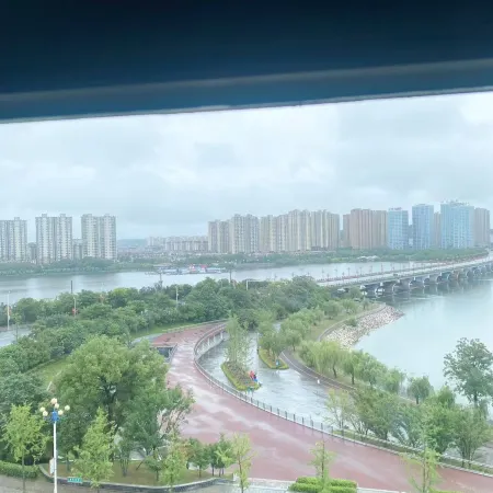 Yihe Hotel