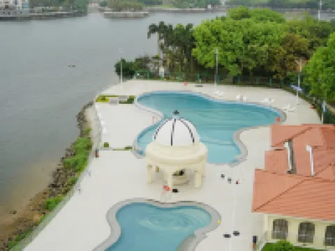 Four Points By Sheraton Yangjiang City Center Hotels in Yangjiang