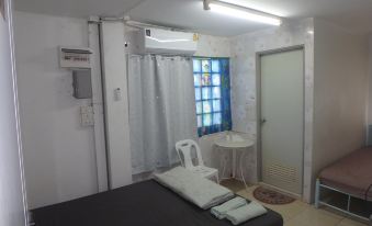 Rama 3 Sunrise Hostel