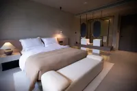 Su Ri Qinghe Cliff Waterfall Wild Luxury Hotel فنادق في تشى شوي