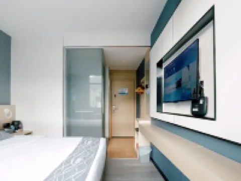 riverside holiday hotel Hotels in Wuzhishan